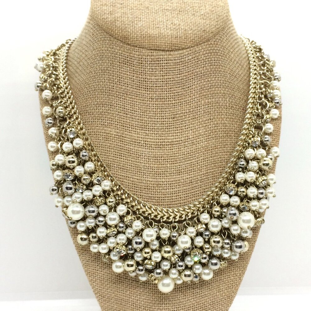 WHITE HOUSE BLACK Market Pearl Rhinestone Cha Cha Bib Necklace Gold